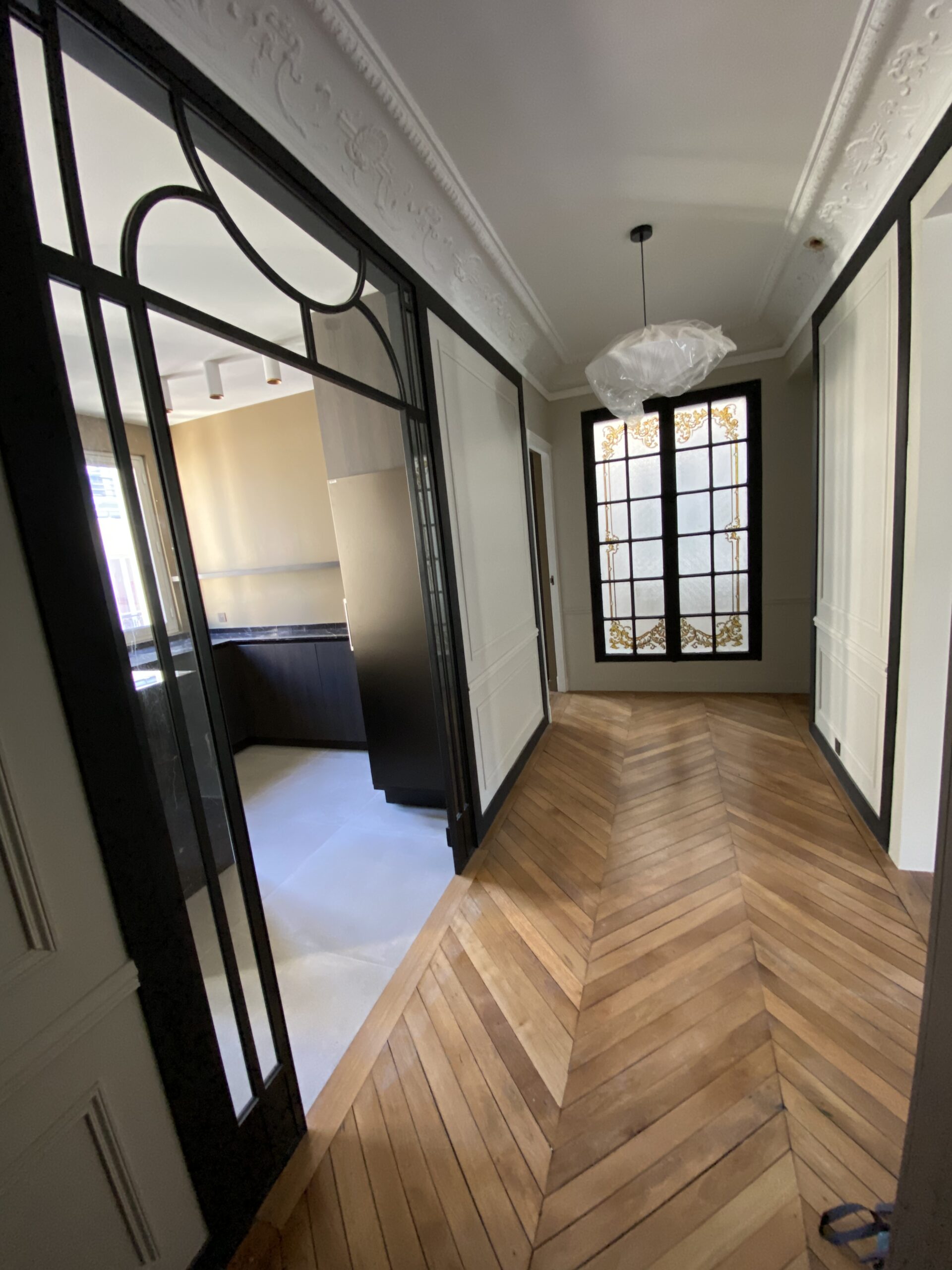 Pose parquet neuf moderne Paris